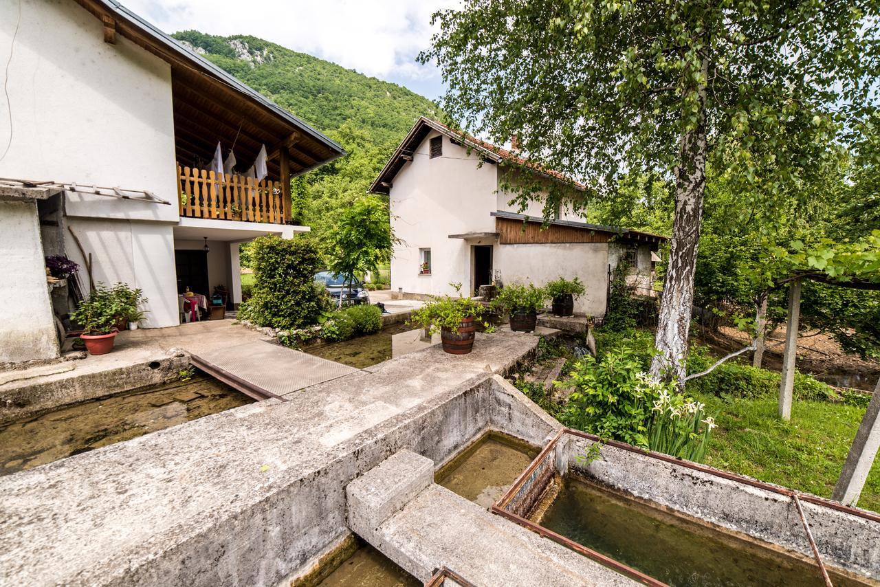 Eko House Dobrenica Villa Bihać Exteriör bild