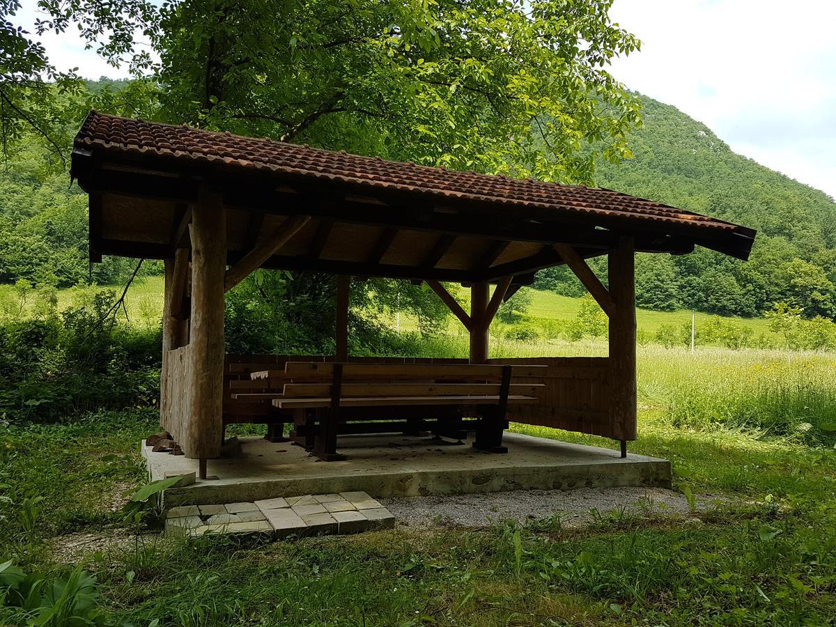 Eko House Dobrenica Villa Bihać Exteriör bild